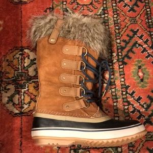 Sorel Joan of Arctic Boot - never worn!